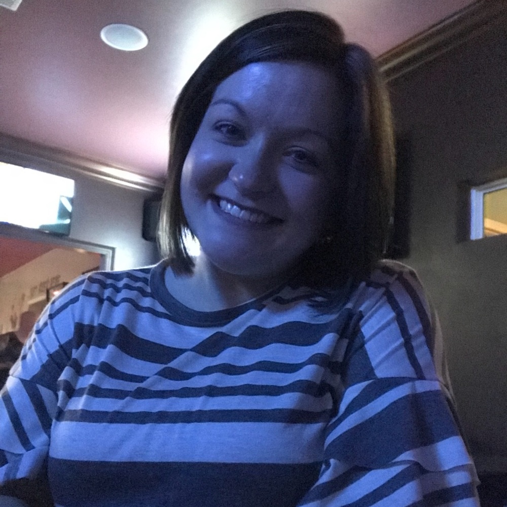 Meet your Posher, Kacy